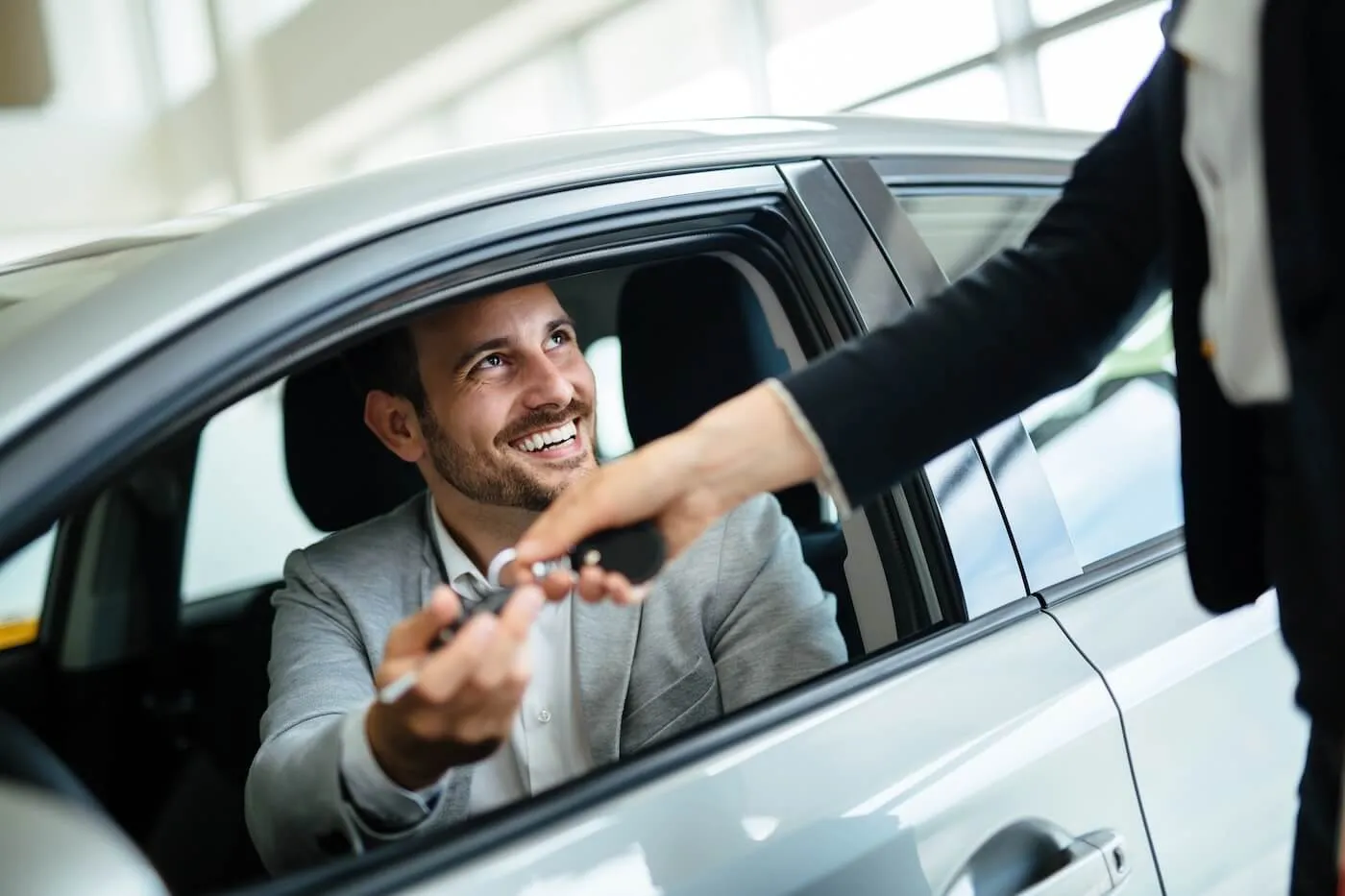 Why are People Encouraged not to Purchase Used Cars by Professionals?