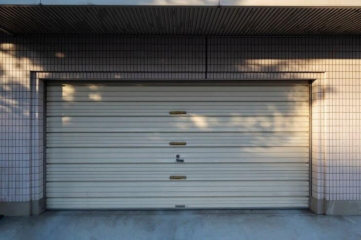 Garage Door Maintenance Tips Every Homeowner Should Know